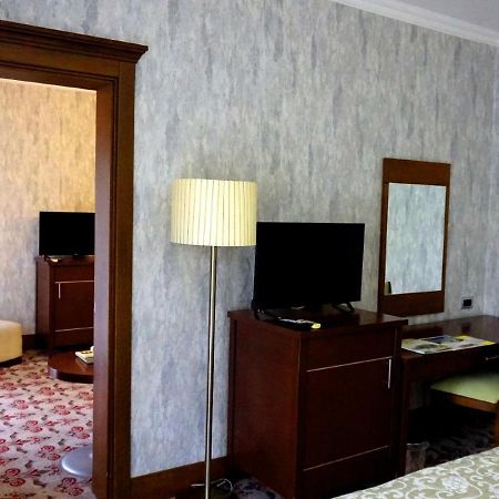 Queen Thermal Resort Hotel Emet Luaran gambar
