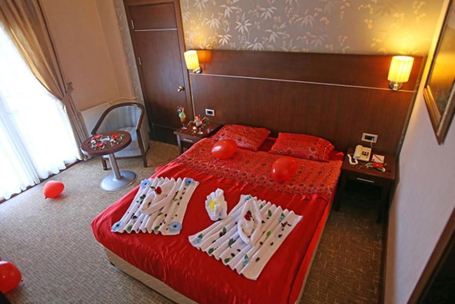 Queen Thermal Resort Hotel Emet Luaran gambar